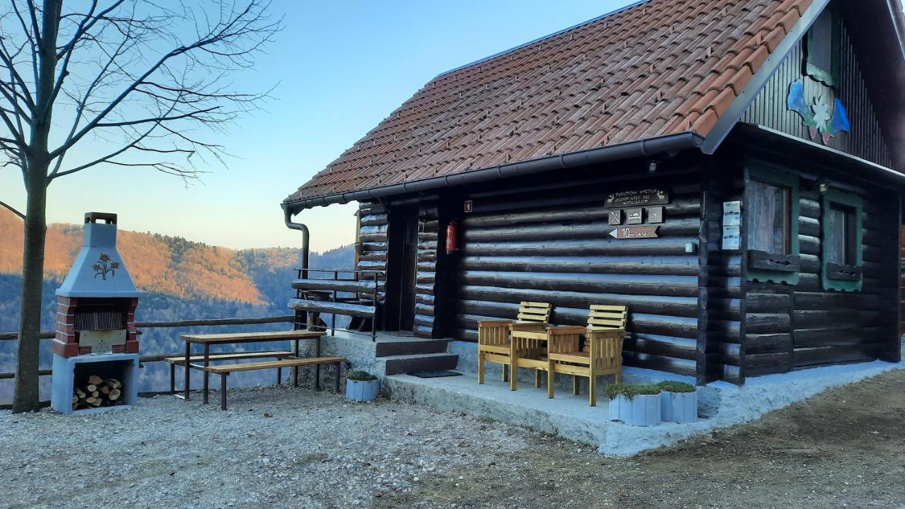 Villa Jelenov Breg Pod Matajurem à Kobarid Extérieur photo
