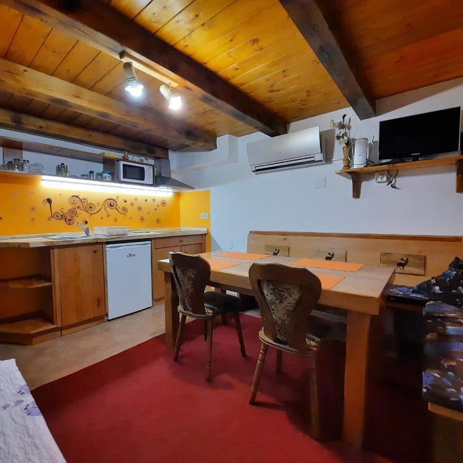 Villa Jelenov Breg Pod Matajurem à Kobarid Chambre photo